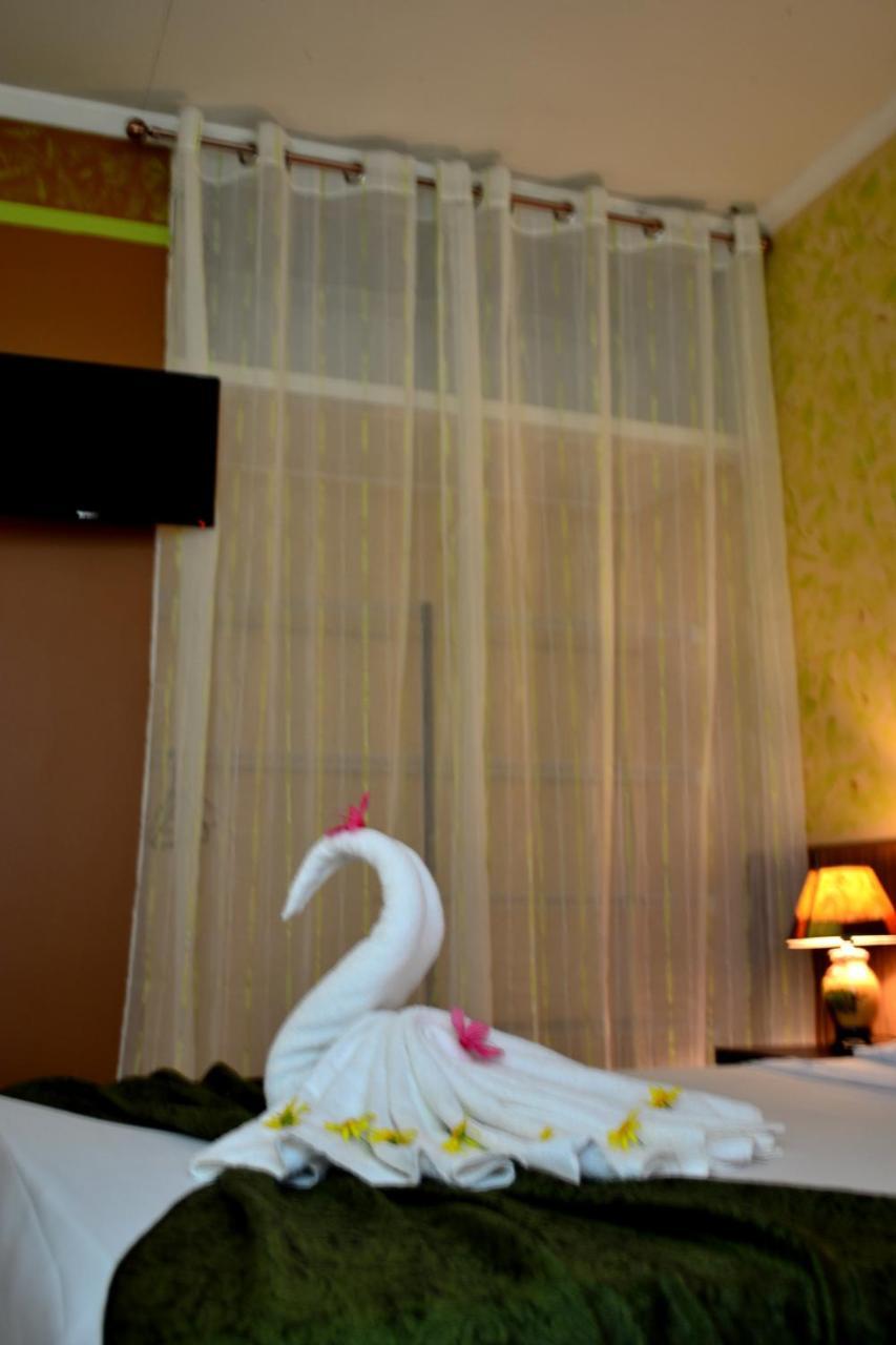Hotel Casa Aura Cartago Exterior photo